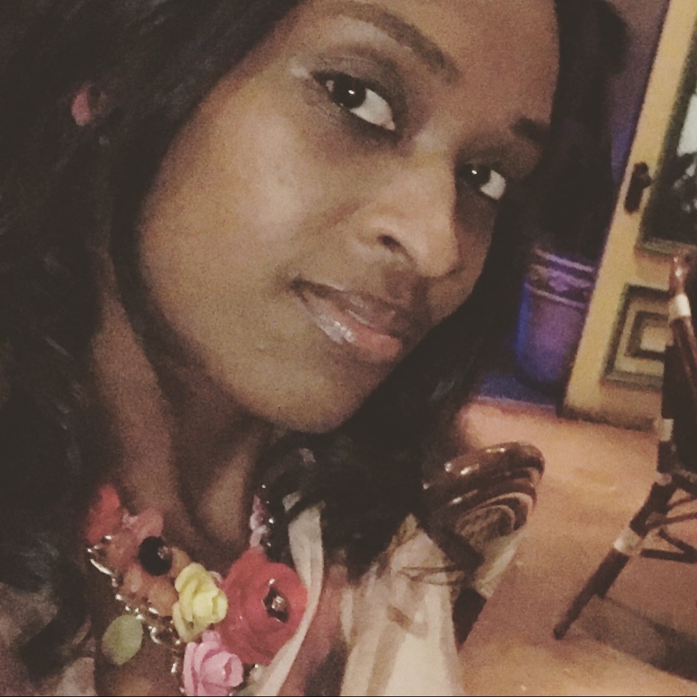 Meet your Posher, Reneisha